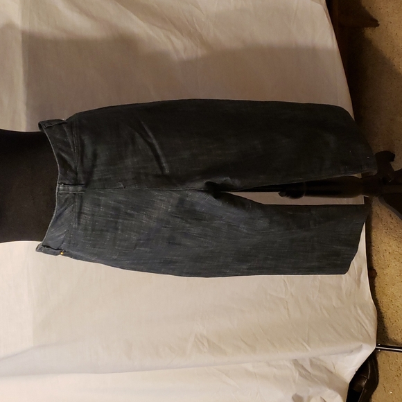 Blue grey stretch capri's - Picture 3 of 5